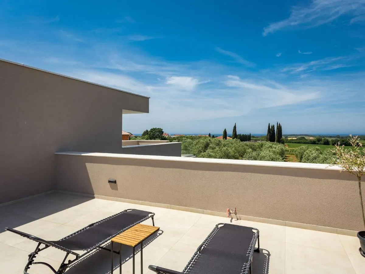 Villa Altalune By Interhome Karpinjan